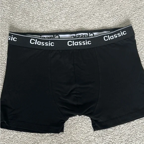 🔥NEW IN BOX🔥Classic Men’s Single Pack Boxers - Size M - Picture 2 of 2